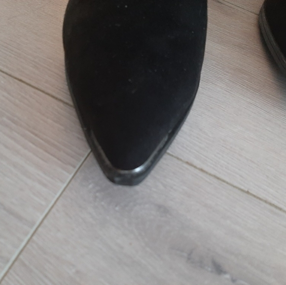 Booties - Picture 4 of 8